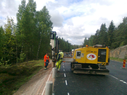 slagning av sidorcke p E22 norr om Gamleby